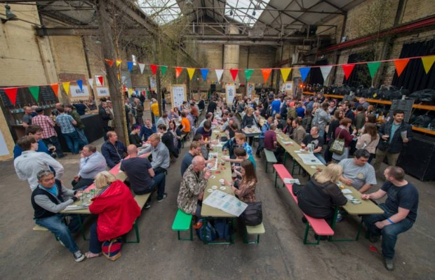 970198_562550487120757_263975857_n